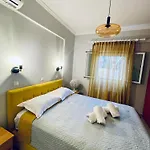 Lucky House *