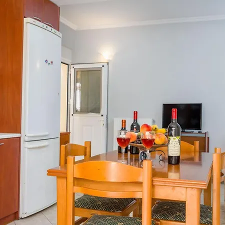 Apartman Lucky House